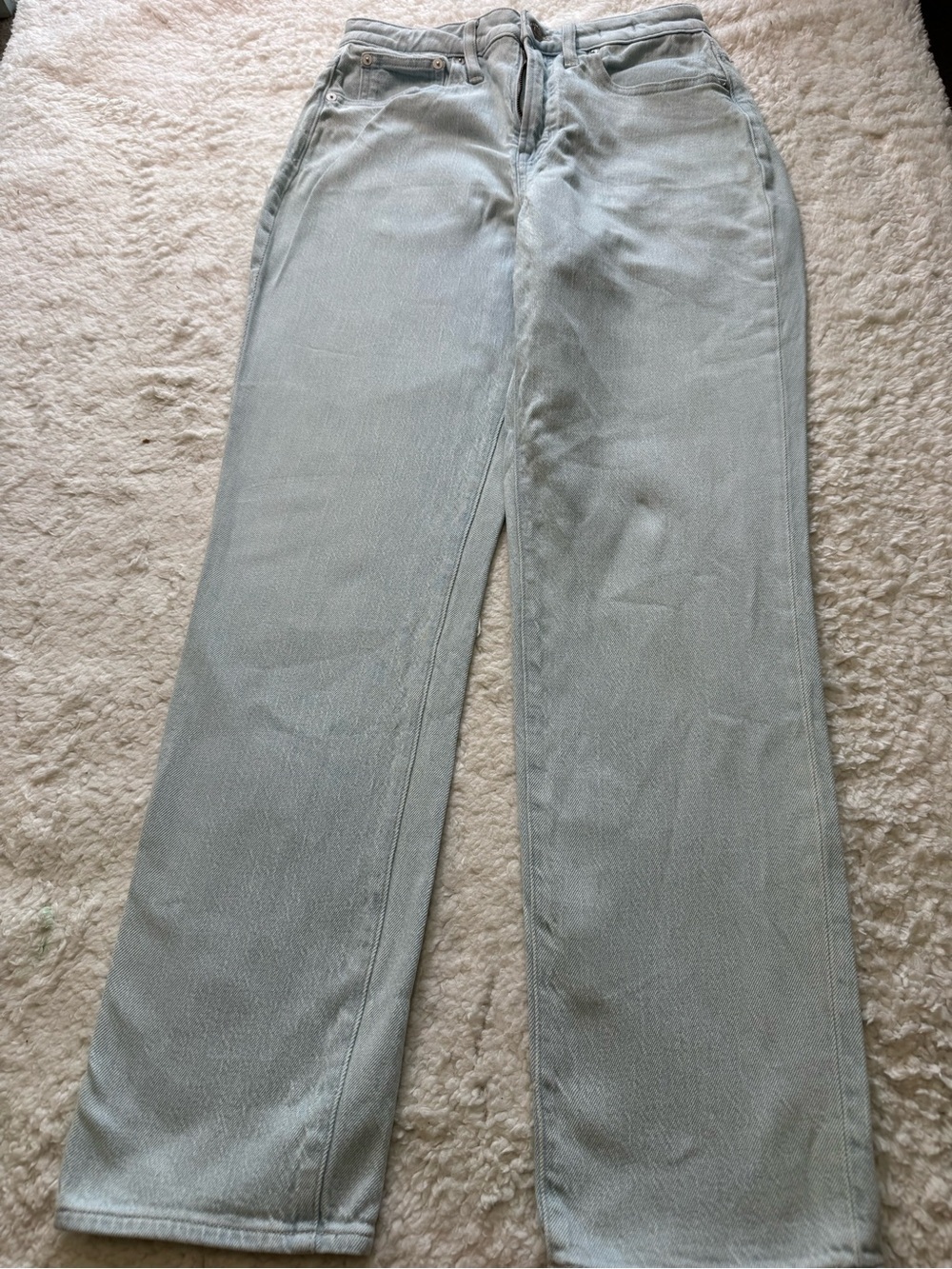 Madewell Straight Leg Jeans in Light Blue Wash